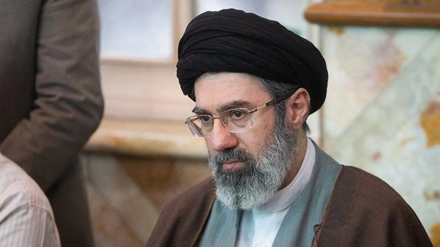 Misteri Hilangnya Mojtaba Khamenei: Benarkah Pemimpin Baru Iran Terluka Parah Akibat Serangan ?